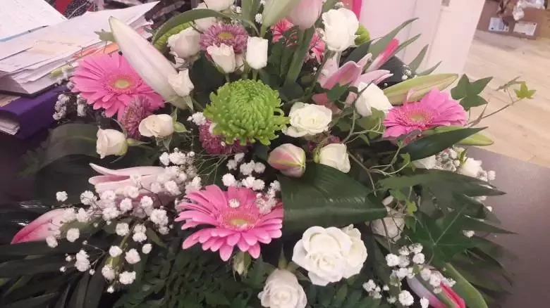 Floristería Lora Denda Gema Fernández De Aguirre - Begoñako Andra Mari Kalea