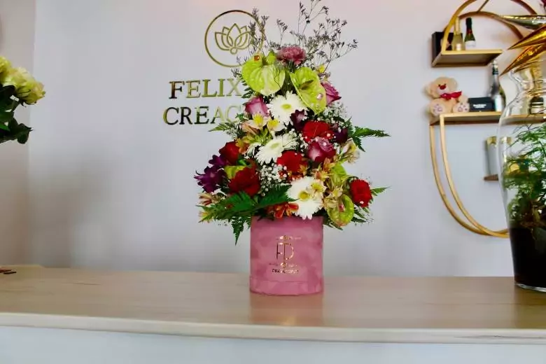 Floristería Felix Díaz creaciones - Av. Santa Cruz