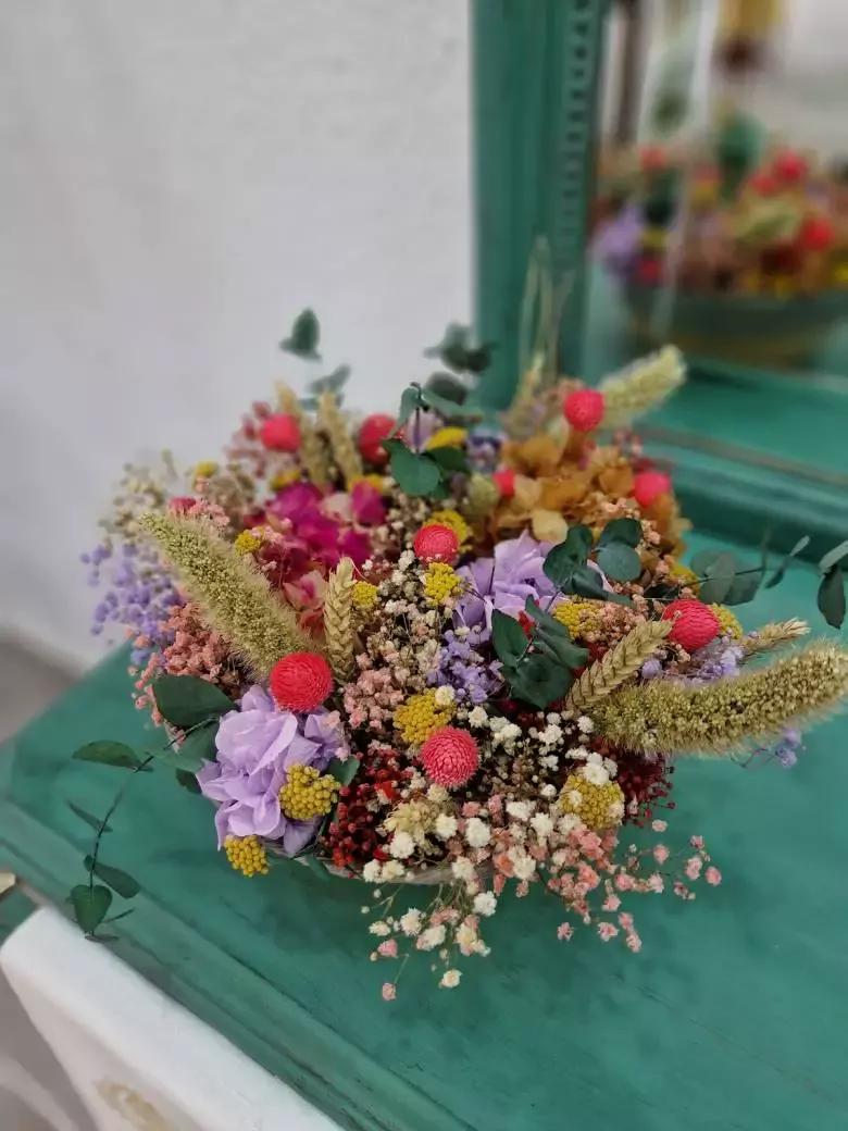 Flores en el ático/Flores preservadas y secas - C. Antoni Renard